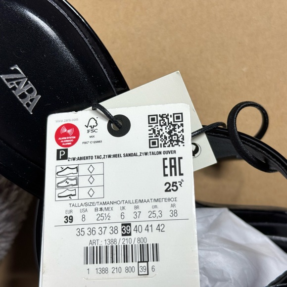 NWT Zara Woman FLORAL HIGH HEELED SANDALS Heels Shoes Black Faux Patent Size 8 - Picture 10 of 13